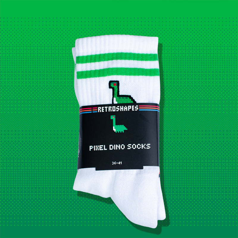 Pixel Dino – Bestickte Bio Baumwoll Socken // No. 003