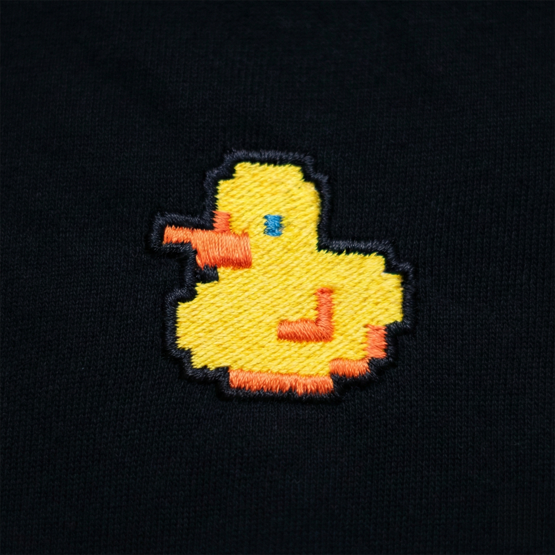 Pixel Ente – Bestickter Bio Hoodie // No. 002