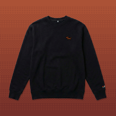 Pixel Dackel Gustl – Bestickter Bio Pullover // No. 020