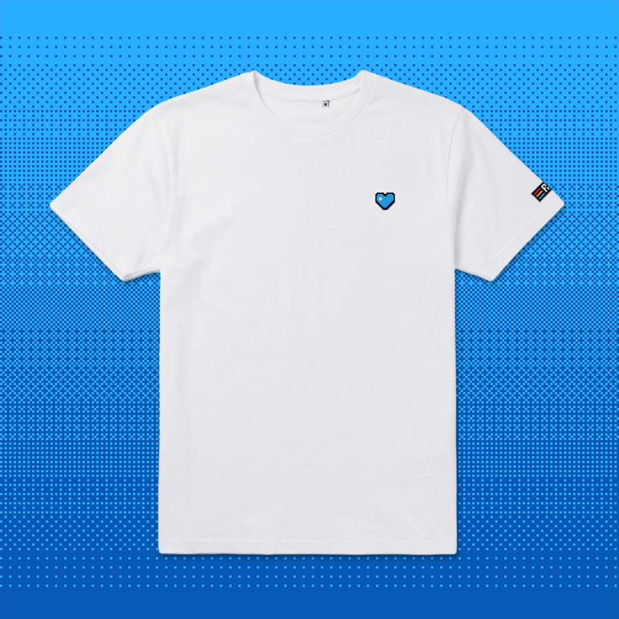 Pixel Herz Blau – Besticktes Bio T-Shirt