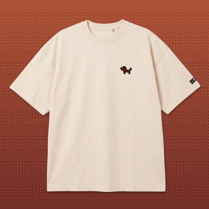 Pixel Dackel Gustl – Besticktes Bio Oversized T-Shirt // No. 020