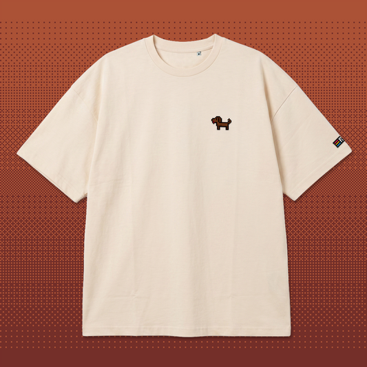Pixel Dackel Gustl – Besticktes Bio Oversized T-Shirt // No. 020