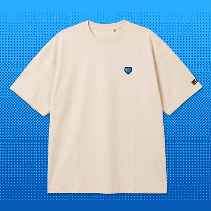Pixel Herz Blau – Besticktes Bio Oversized T-Shirt // No. 005