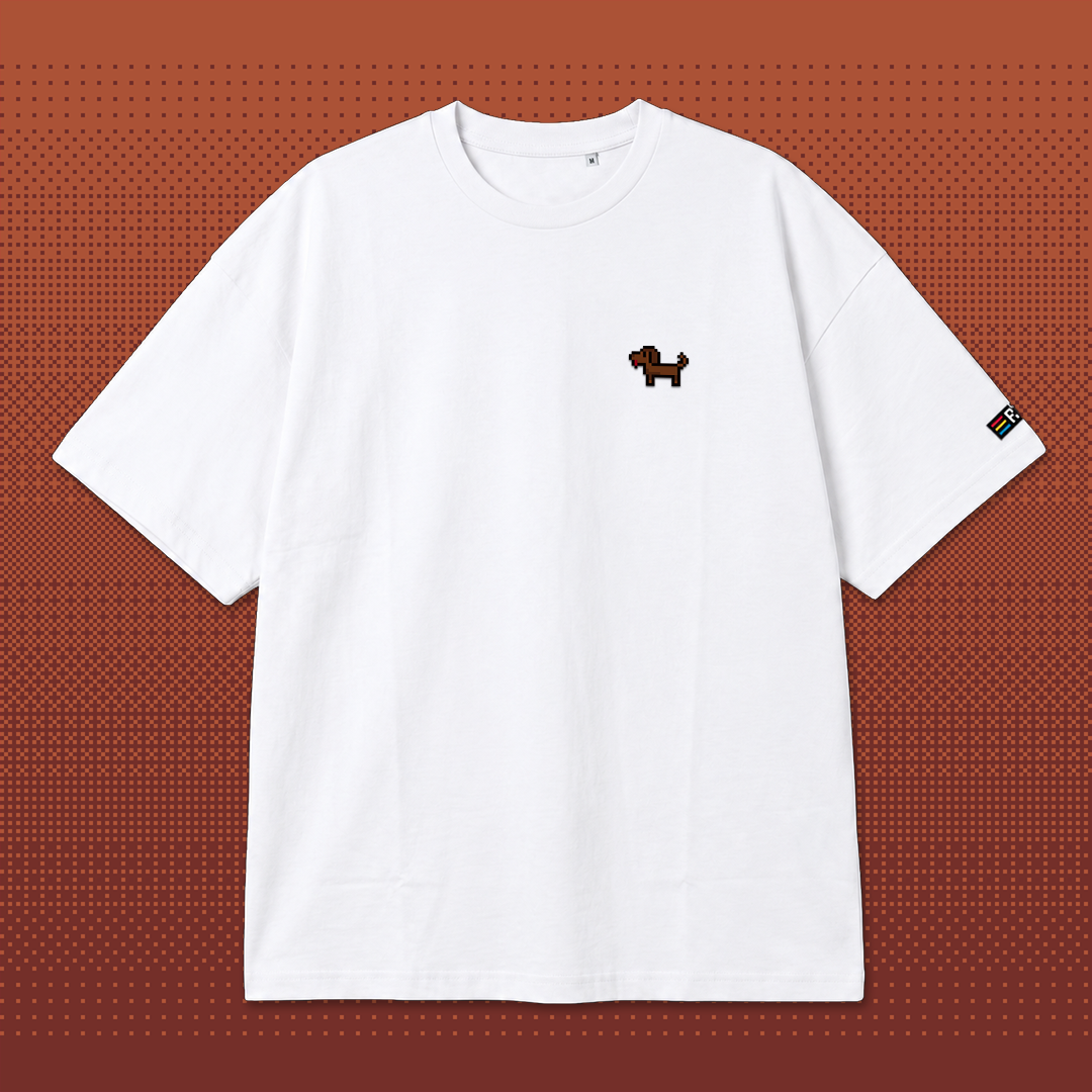 Pixel Dackel Gustl – Besticktes Bio Oversized T-Shirt // No. 020