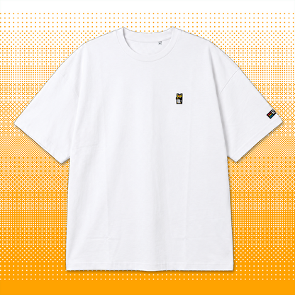 Pixel Pinguin Mit Krone – Besticktes Bio Oversized T-Shirt // No. 013