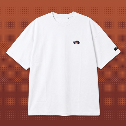 Pixel Sportwagen braun – Besticktes Bio Oversized T-Shirt // No. 018