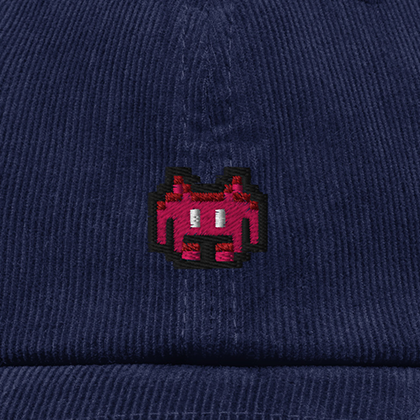 Pixel Alien Rot – Bestickte Cord Cap · Blau · Stick