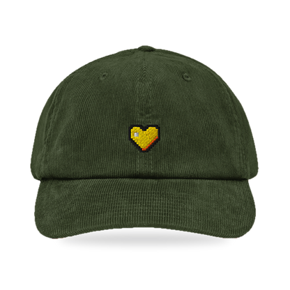 Pixel Herz Orange – Bestickte Cord Cap · Grün · front