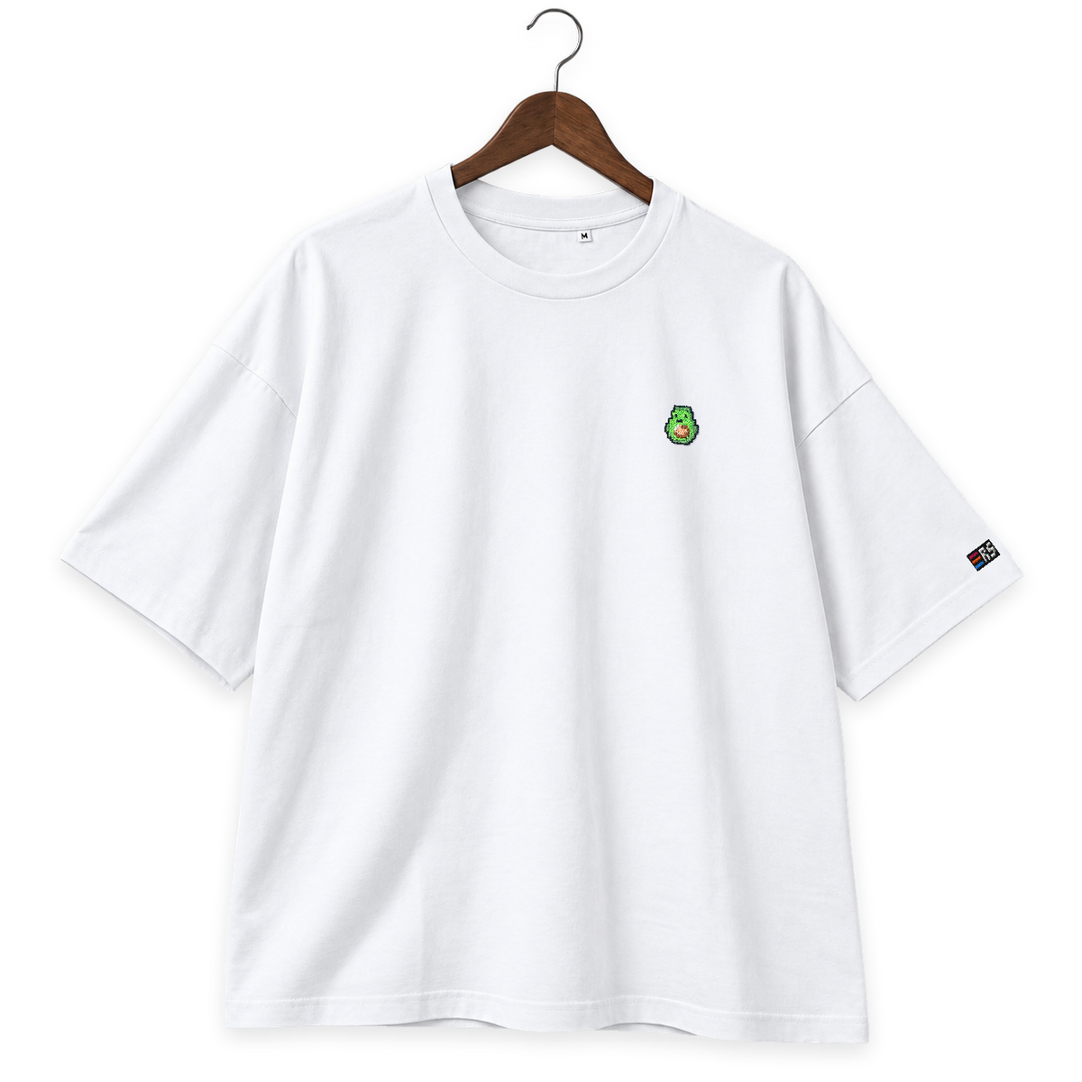 Pixel Avocado – Besticktes Bio Oversized T-Shirt · Weiß · Bügel B