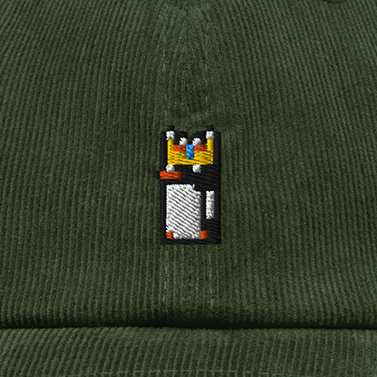 Pixel Pinguin Mit Krone – Bestickte Cord Cap · Grün · Stick
