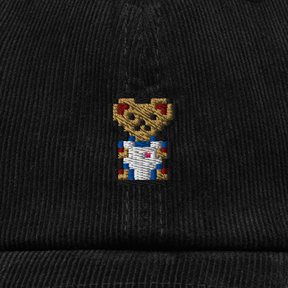 Pixel Bär "Zuffi" – Bestickte Cord Cap · Schwarz · Stick