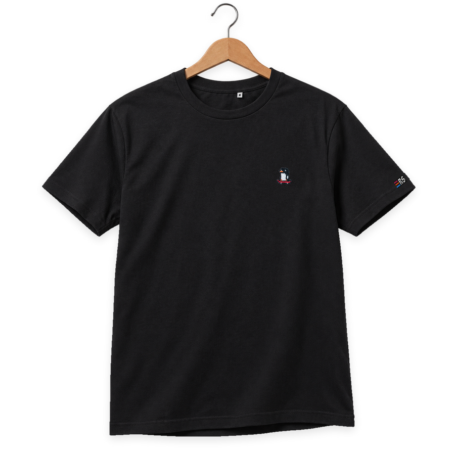Pixel Pinguin Mit Skateboard – Besticktes Bio T-Shirt · Schwarz · Bügel A