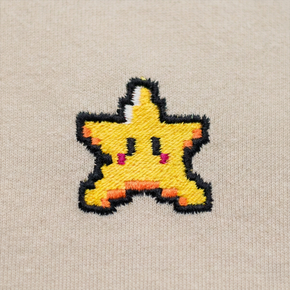Pixel Stern – Bestickter Bio Hoodie · Beige · Stick-Close-up