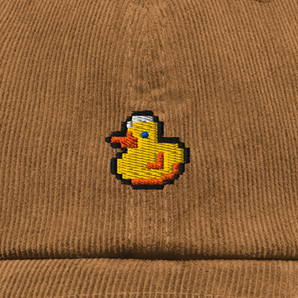 Pixel Ente – Bestickte Cord Cap · Braun · Stick