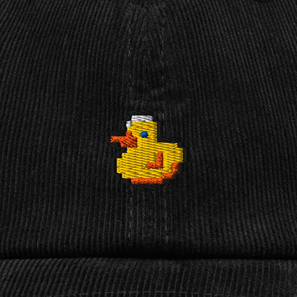 Pixel Ente – Bestickte Cord Cap · Schwarz · Stick