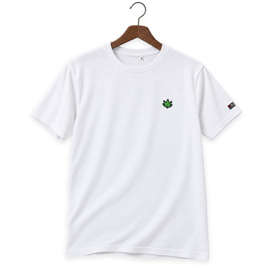 Pixel Cannabis – Besticktes Bio T-Shirt · Weiß · Bügel B