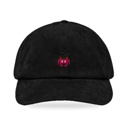 Pixel Alien Rot – Bestickte Cord Cap · Schwarz · front