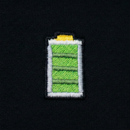 Pixel Batterie – Bestickter Bio Hoodie Schwarz · Schwarz · Stick-Close-up