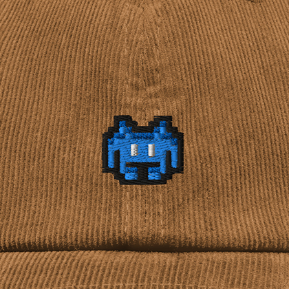 Pixel Alien Blau – Bestickte Cord Cap · Braun · Stick