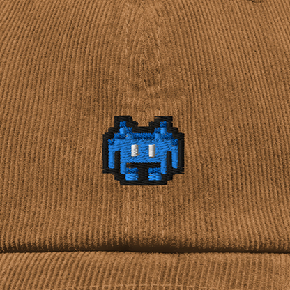 Pixel Alien Blau – Bestickte Cord Cap · Braun · Stick