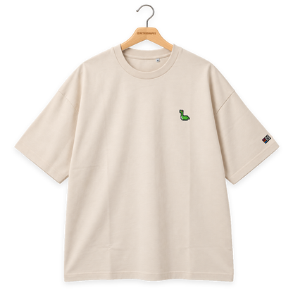 Pixel Dino – Besticktes Bio Oversized T-Shirt · Beige · Bügel A · Bügel V5