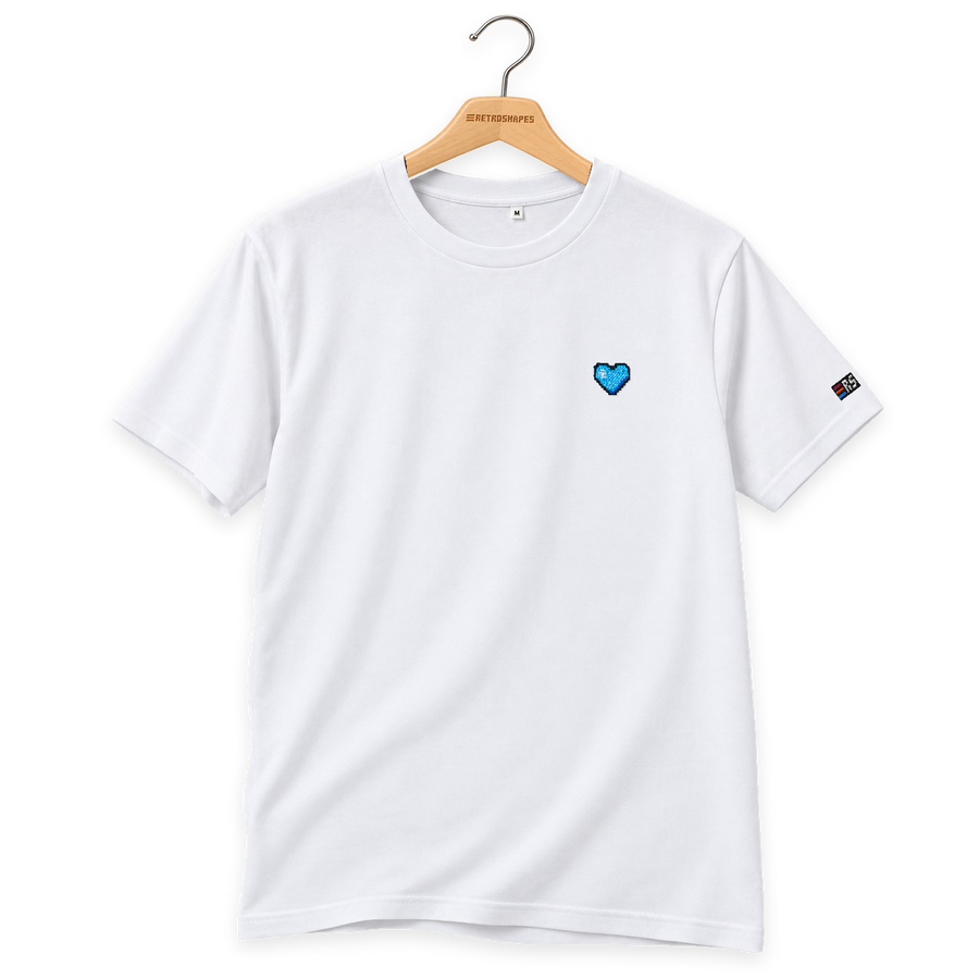 Pixel Herz Blau – Besticktes Bio T-Shirt · Weiß · Bügel B · Bügel V5