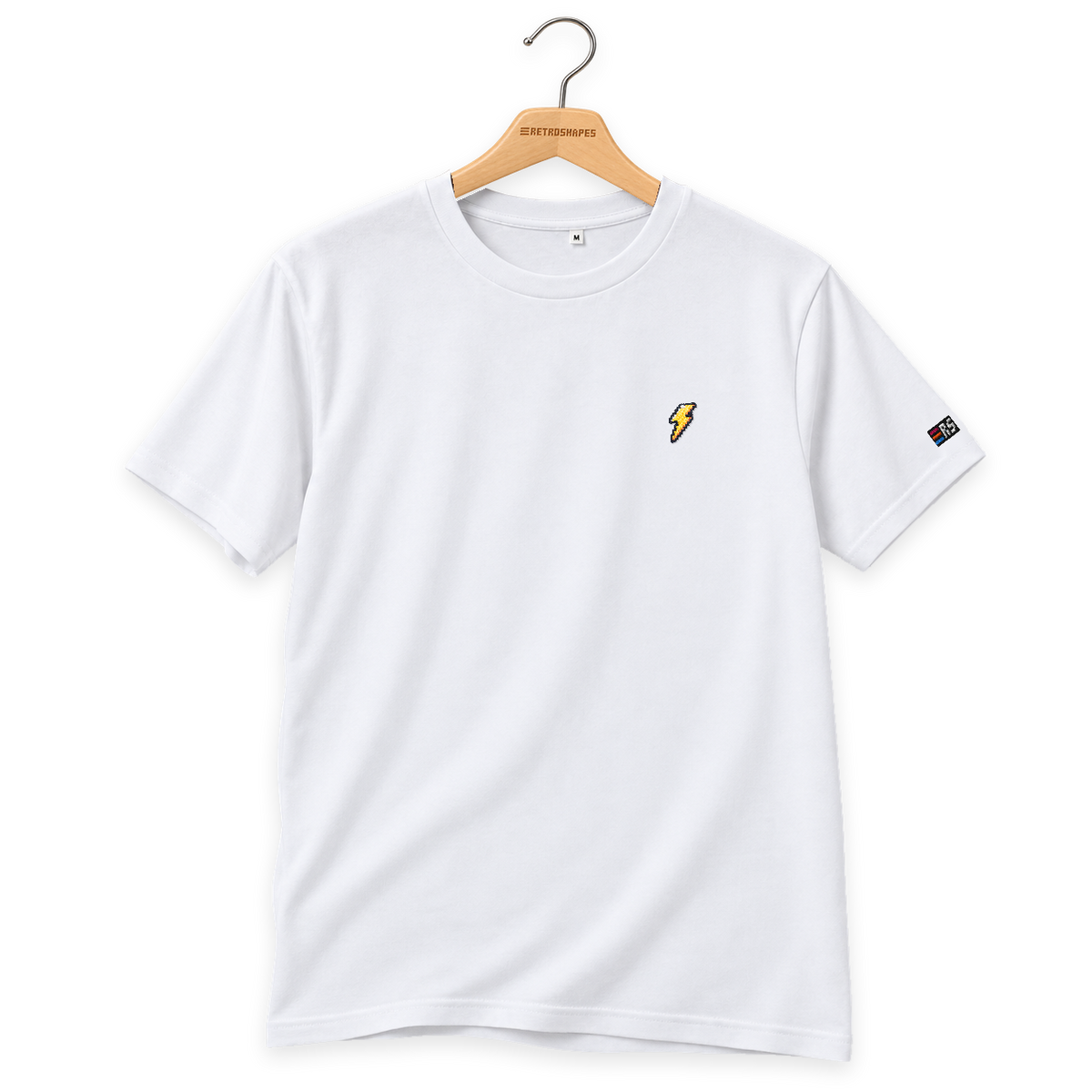 Pixel Blitz – Besticktes Bio T-Shirt Weiss · Standard · Bügel B · Bügel V5