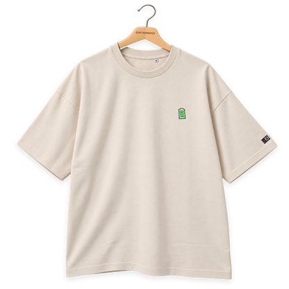 Pixel Batterie – Besticktes Bio Oversized T-Shirt · Beige · Bügel B · Bügel V6