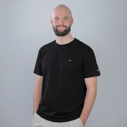 Pixel Schnecke – Besticktes Bio T-Shirt // No. 024