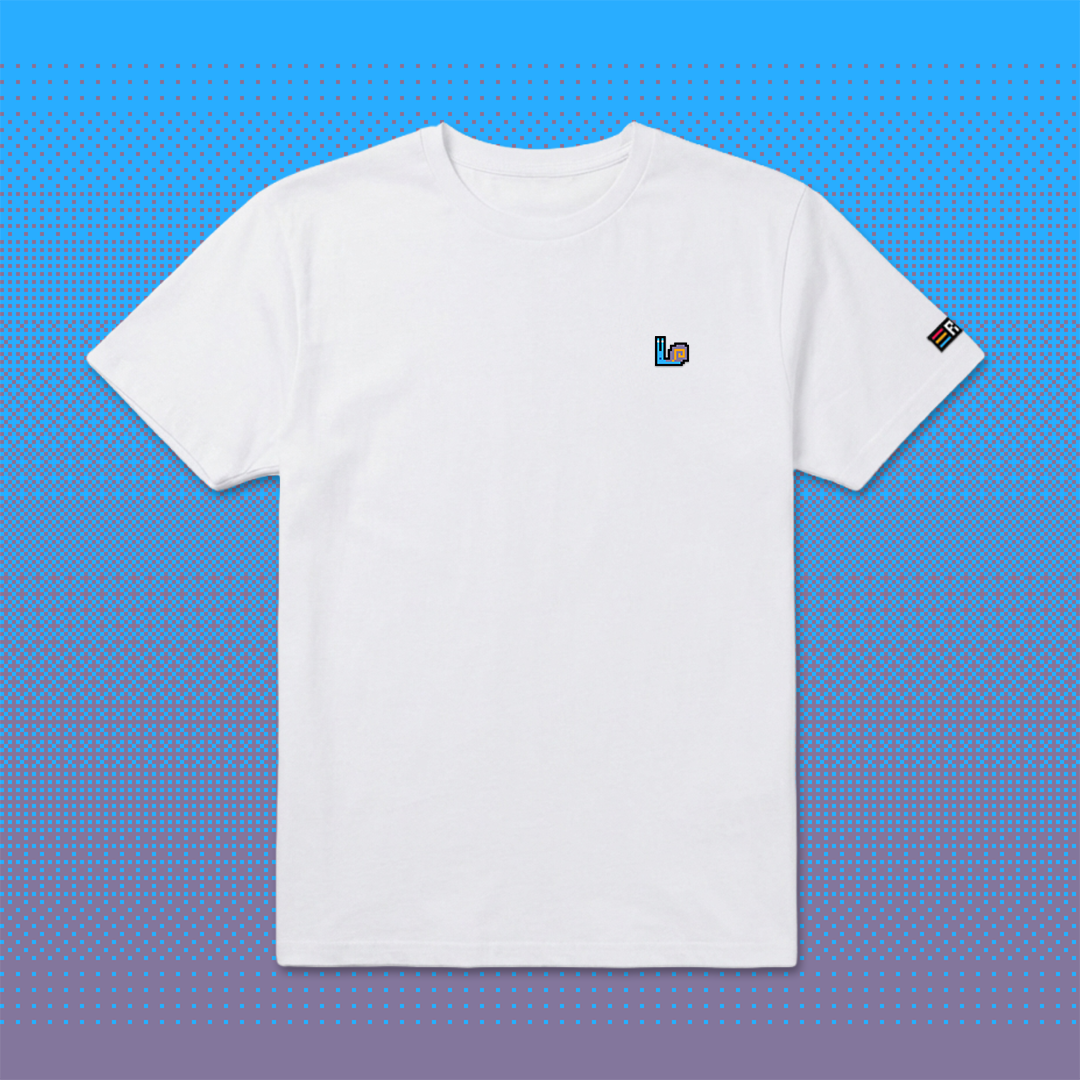 Pixel Schnecke – Besticktes Bio T-Shirt // No. 024